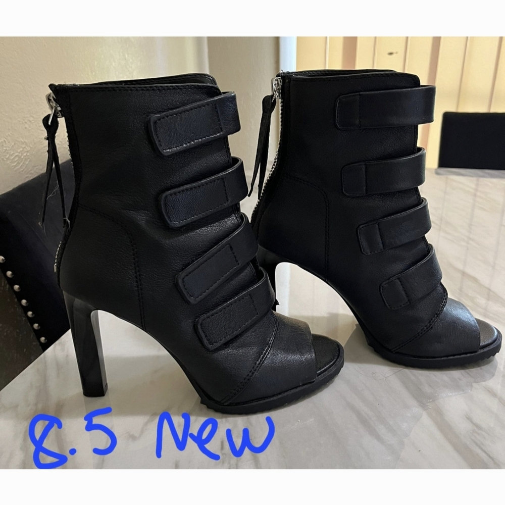 DKNY Heels